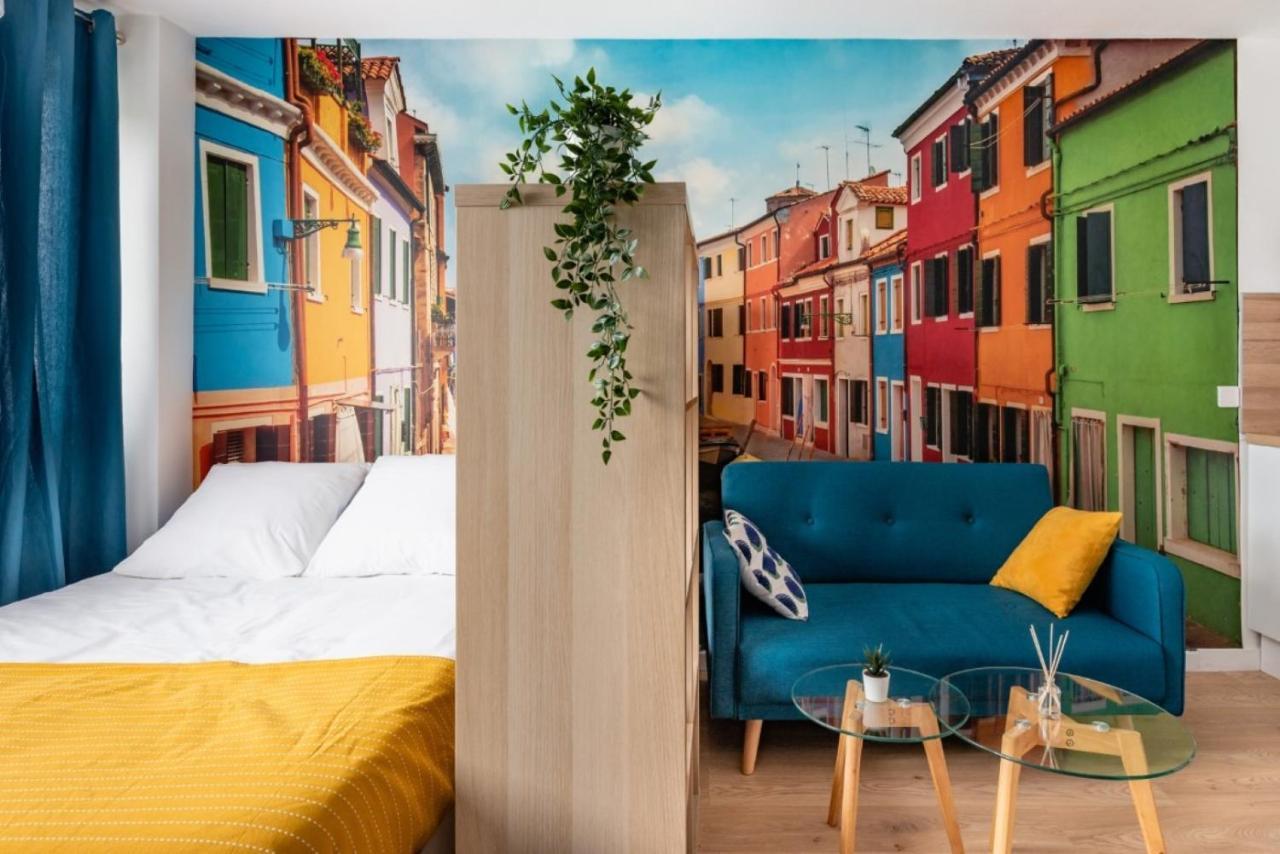 Color & Cosy Dardilly Apartment Exterior photo